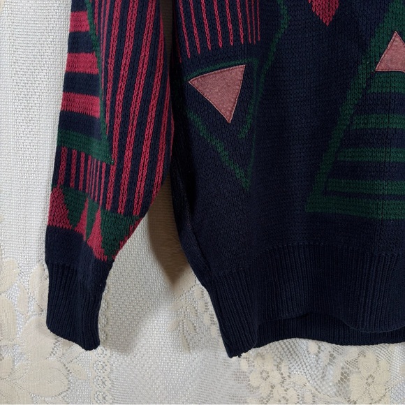 Vintage Geometric Patterned Crewneck Sweater Navy Blue Red Green Size Small - Picture 5 of 7